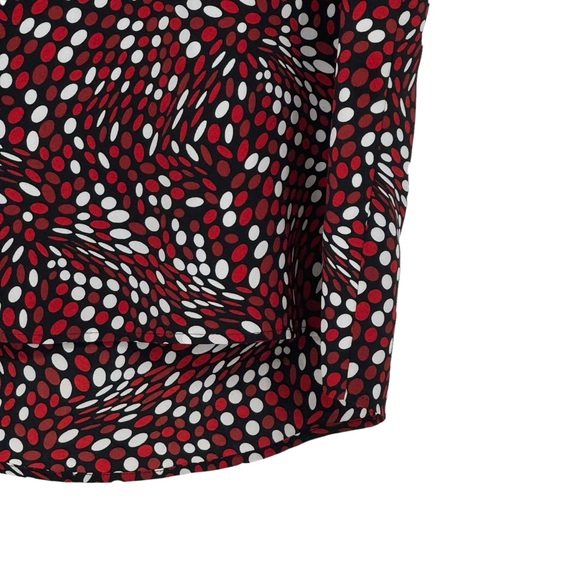 Chico’s Size 1 (Regular 8) Red/Black/White Polyester Polka Dot Sleeveless Blouse - Picture 6 of 9